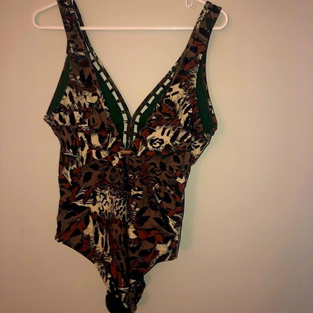 Nicole Miller one piece bathing suit